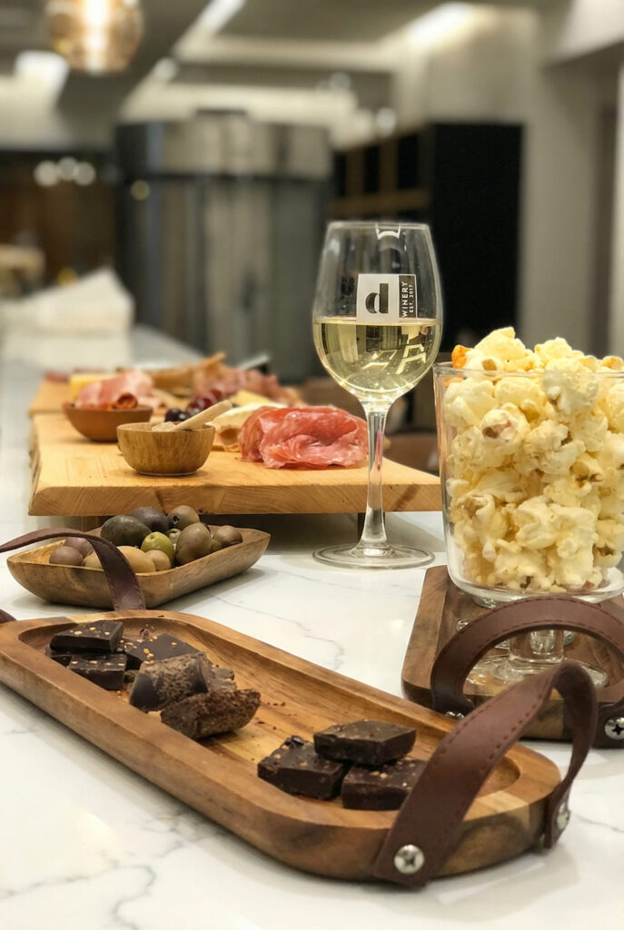 downtown winery ossington